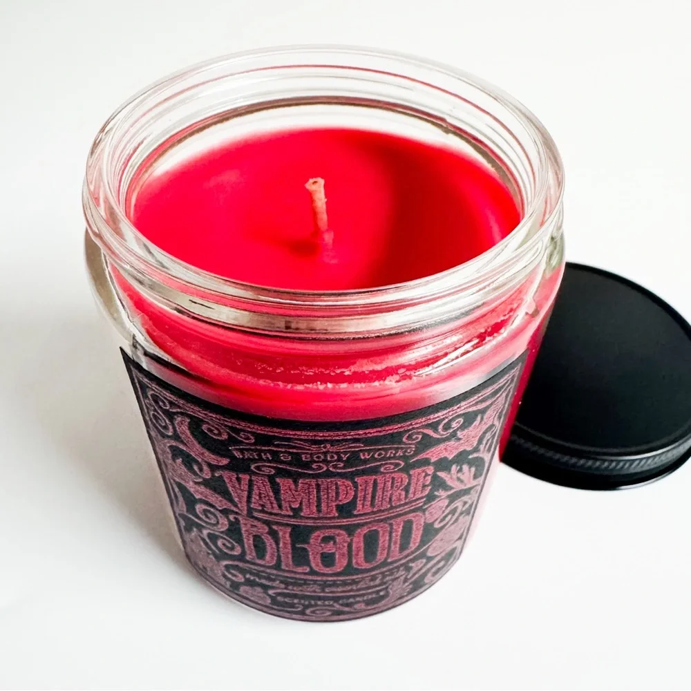 Bath and Body Works Vampire Blood Candle Single Wick NEW